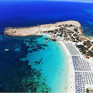 Dome Marina & Ayía Nápa