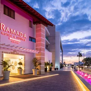 Ramada & By Wyndham Ayía Nápa