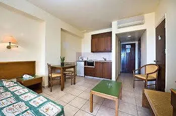 Thalassaki Holiday Village Ayia Napa Hotel